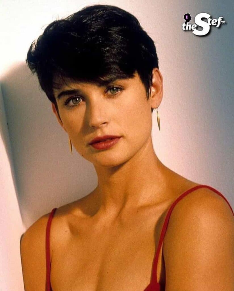 Famous Demi Moore Haircut