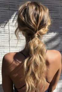 messy ponytail hairstyles 