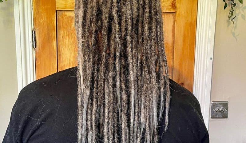 Hairstyle with Yini Ombre Dreadlock 