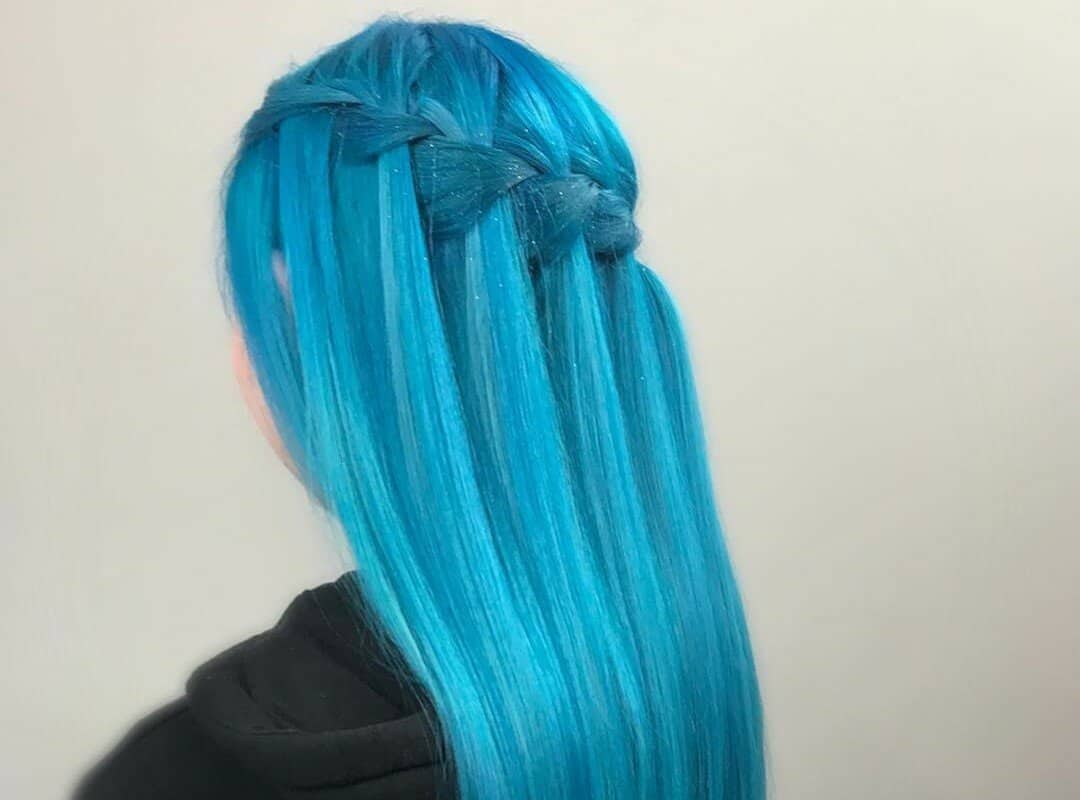 girl with blue waterfall braid