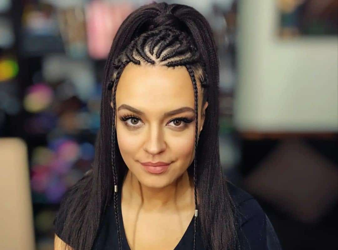 girl with brown 4-box braids ponytail