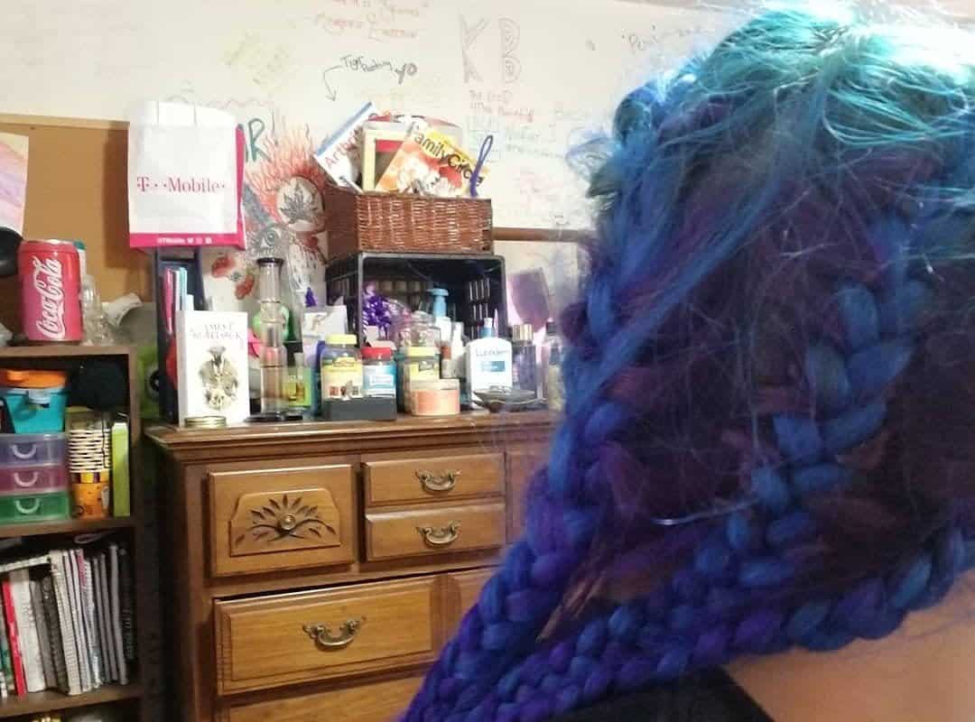 girl with dark blue and blue 4-french braids